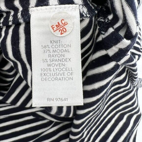 J Jill Navy and White Striped Top with eyelet cuffs Size Medium Petite - Picture 5 of 5